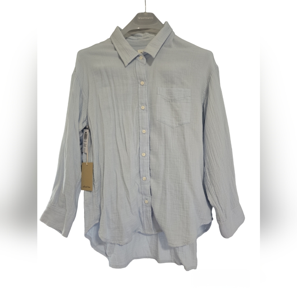 BNWT Wilfred Free shirt